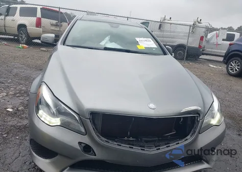 2014 Mercedes-Benz E 350 z USA, uszkodzony, nr VIN WDDKJ5KB5EF253844